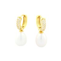 1 Pair Simple Style Irregular Round Plating Inlay Freshwater Pearl Copper Pearl Zircon 18k Gold Plated Drop Earrings main image 2