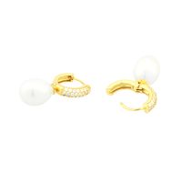 1 Pair Simple Style Irregular Round Plating Inlay Freshwater Pearl Copper Pearl Zircon 18k Gold Plated Drop Earrings main image 3