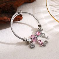 Elegant Cute Round Butterfly Key Stainless Steel Alloy Beaded Inlay Rhinestones Bangle main image 4