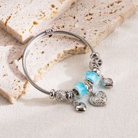 Elegant Cute Heart Shape Stainless Steel Alloy Beaded Hollow Out Carving Bangle sku image 2