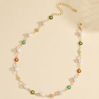 Ig Style Retro French Style Pearl Daisy Alloy Plating Women's Necklace main image 6