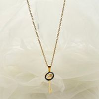 304 Stainless Steel Gold Plated Simple Style Plating Inlay Crown Key Diamond Pendant Necklace main image 5
