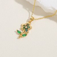 Sweet Classic Style Flower Copper Plating Inlay Shell Zircon 14k Gold Plated White Gold Plated Pendant Necklace sku image 5