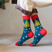 Unisexe Noël Dessin Animé Coton Crew Socks Une Paire main image 3