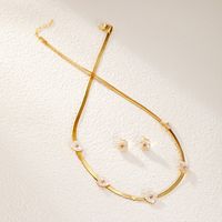 201 Edelstahl Hülse 18 Karat Vergoldet Elegant Einfacher Stil Überzug Stern Herzform Blume Ohrringe Halskette main image 7