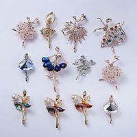 Lady Cartoon Character Alloy Plating Inlay Artificial Diamond Unisex Brooches main image 4