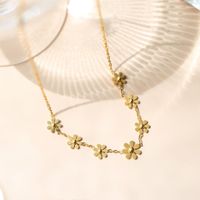 Simple Style Flower Titanium Steel Plating Gold Plated Necklace main image 5