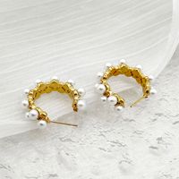 1 Pair Elegant Round Plating Inlay 304 Stainless Steel Artificial Pearls Gold Plated Ear Studs main image 3