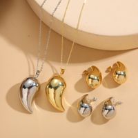 Süß Einfacher Stil Pendeln Wassertropfen Kupfer Überzug Aushöhlen 14 Karat Vergoldet Weißgold Plattiert Ohrringe Halskette main image 1