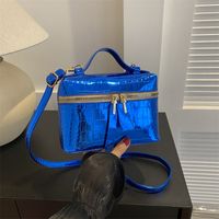 Women's Medium All Seasons Pu Leather Solid Color Streetwear Square Zipper Shoulder Bag Handbag Bucket Bag main image 3