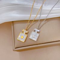 Shell Titanium Steel Modern Style Simple Style Inlay Perfume Bottle Shell Pendant Necklace main image 1