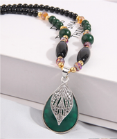 Retro Water Droplets Alloy Inlay Resin Women's Pendant Necklace main image 4