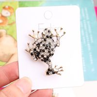 Style Cool Brillant Animal Grenouille Alliage Incruster Strass Unisexe Broches sku image 1