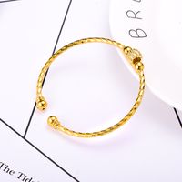 Style Simple Géométrique Le Cuivre Métallique Brillant Zircon Bracelet main image 5