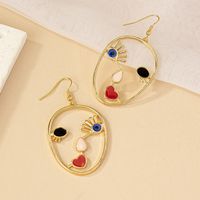 1 Pair Retro Human Face Plating Alloy Gold Plated Drop Earrings main image 4