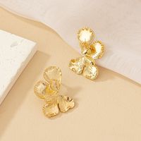 1 Pair Retro Flower Plating Alloy Gold Plated Ear Studs main image 4