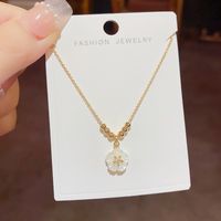 Sweet Simple Style Flower Copper Plating Zircon Gold Plated Pendant Necklace main image 3