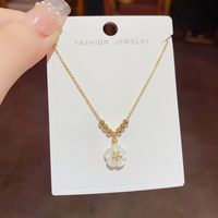 Sweet Simple Style Flower Copper Plating Zircon Gold Plated Pendant Necklace main image 6