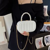 Women's Small Pu Leather Solid Color Elegant Classic Style Square Lock Clasp Shoulder Bag Handbag Crossbody Bag main image 4