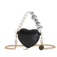Women's Mini All Seasons Pu Leather Solid Color Vintage Style Heart-shaped Zipper Handbag sku image 2