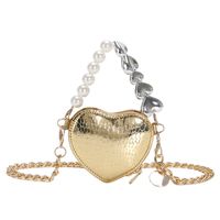 Women's Mini All Seasons Pu Leather Solid Color Vintage Style Heart-shaped Zipper Handbag sku image 1