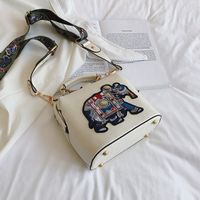 Women's Small All Seasons Pu Leather Animal Streetwear Square Magnetic Buckle Shoulder Bag main image 4