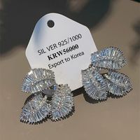 1 Pair Luxurious Modern Style Leaf Plating Inlay Copper Zircon Earrings sku image 2