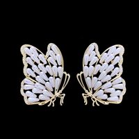 1 Paire Dame Style Classique Papillon Le Cuivre Des Boucles D'oreilles main image 5