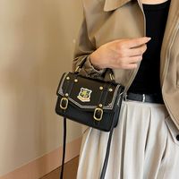 Women's All Seasons Pu Leather Solid Color Streetwear Sewing Thread Square Magnetic Buckle Shoulder Bag Handbag Messenger Bag main image 6