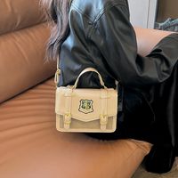 Women's All Seasons Pu Leather Solid Color Streetwear Sewing Thread Square Magnetic Buckle Shoulder Bag Handbag Messenger Bag main image 5