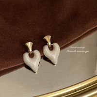 1 Pair Elegant Vintage Style Geometric Enamel Stoving Varnish Plating Metal Artificial Gemstones Artificial Pearls Earrings sku image 41