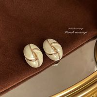 1 Pair Elegant Vintage Style Geometric Enamel Stoving Varnish Plating Metal Artificial Gemstones Artificial Pearls Earrings sku image 34