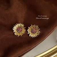 1 Pair Elegant Vintage Style Geometric Enamel Stoving Varnish Plating Metal Artificial Gemstones Artificial Pearls Earrings sku image 19
