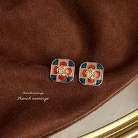 1 Pair Elegant Vintage Style Geometric Enamel Stoving Varnish Plating Metal Artificial Gemstones Artificial Pearls Earrings sku image 18