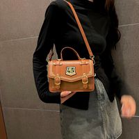 Women's All Seasons Pu Leather Solid Color Streetwear Sewing Thread Square Magnetic Buckle Shoulder Bag Handbag Messenger Bag sku image 3