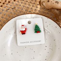 1 Pair Cute Santa Claus Asymmetrical Flakes Alloy Ear Studs sku image 3