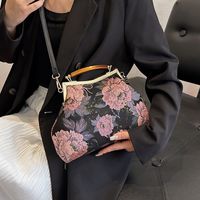 2023 Autumn New Printing Cheongsam Bags Women's Elegant Retro Clip Handbag Ancient Style Small Bag Hand Holding Mom Style Bag main image 5