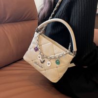 Women's Pu Leather Heart Shape Solid Color Elegant Vacation Streetwear Sewing Thread Square Zipper Handbag sku image 3
