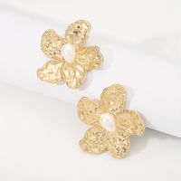 1 Pair Elegant Modern Style Simple Style Flower Artificial Pearl Alloy Ear Studs main image 3