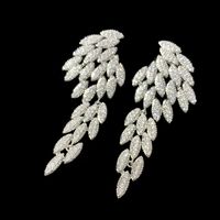 1 Pair Vintage Style Solid Color Feather Inlay Copper Zircon Drop Earrings main image 1