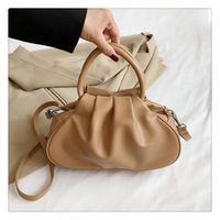 Women's Medium All Seasons Pu Leather Solid Color Streetwear Magnetic Buckle Ruched Bag sku image 4