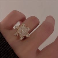 Snowflake Ring Good Luck Comes Rotatable Light Luxury Crystal High-grade Exaggerated Minority Fashion Personalized Index Finger Ring Female main image 2