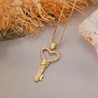 Retro Classic Style Key Copper Plating Inlay Zircon 18k Gold Plated Pendant Necklace sku image 1
