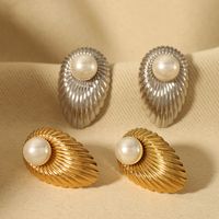 1 Pair Elegant Nordic Style French Style Geometric Plating Inlay 304 Stainless Steel Freshwater Pearl 18K Gold Plated Ear Studs main image 1