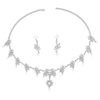 Elegant Leaf Alloy Hollow Out Rhinestones Silver Plated Unisex Earrings Necklace main image 5