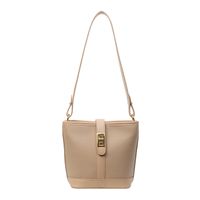 Women's Pu Leather Solid Color Classic Style Sewing Thread Bucket Lock Clasp Shoulder Bag sku image 1