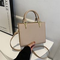 Women's Pu Leather Solid Color Vintage Style Classic Style Square Zipper Shoulder Bag main image 4