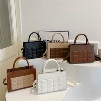 Women's Pu Leather Solid Color Vintage Style Classic Style Square Zipper Handbag main image 1