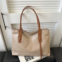 Frau Pu-leder Einfarbig Vintage-stil Klassischer Stil Quadrat Reißverschluss Schultertasche main image 3