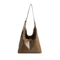 Women's Pu Leather Solid Color Classic Style Bucket Zipper Shoulder Bag sku image 4